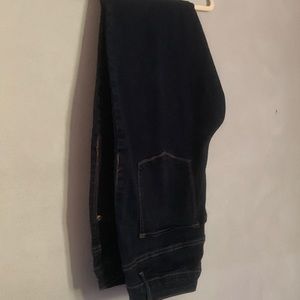 Like New Maurices Skinny Jeans